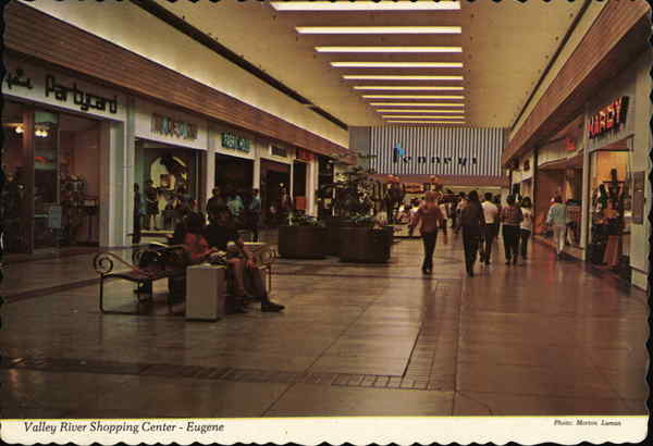 Valley River Shopping Center Eugene, OR Postcard