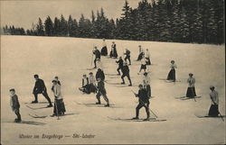 Winter im Erzgebirge - Ski-Laufer Postcard