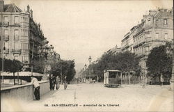 Avenidad de la Libertad Postcard