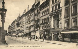 Le Casino et la Rue de la Republique Postcard