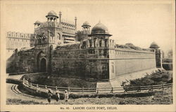 Lahori Gate Fort Delhi, India Postcard Postcard