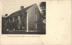 Old Hempstead House (1678) Postcard