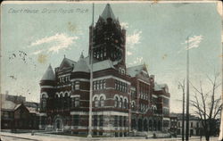 Street View of Court House Grand Rapids, MI Postcard Postcard Postcard