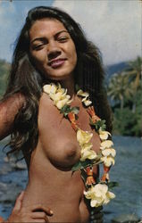 Nude Tahitian Girl with Flowers Risque & Nude Postcard Postcard Postcard