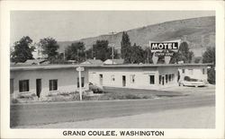 Center Lodge Motel Grand Coulee, WA Postcard Postcard Postcard