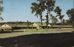 Tom Sawyer Motor Inns Postcard