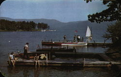 Bolton Landing Public Docks, Green Island and Singapore Hotel in Distance Postcard