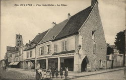 Les Piliers, Place Saint-Gilles Etampes, France Postcard Postcard