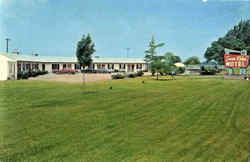 Snow Ridge Motel, Route 17 Mayville, NY Postcard Postcard