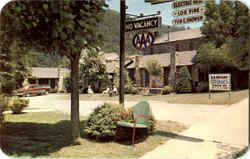 E. B. Reagan's Cottages And Guest House Gatlinburg, TN Postcard Postcard