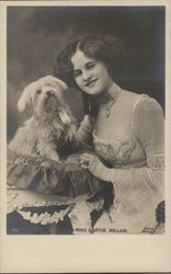 Miss Gertie Millar with her Dog Performers & Groups Postcard Postcard Postcard