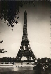 Eiffel Tower Postcard