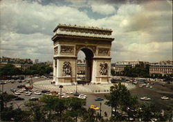 L'Arc de Triomphe Postcard