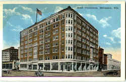 Hotel Plankinton Postcard