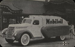 Model D-50 Mobiloil - International Harvester Postcard