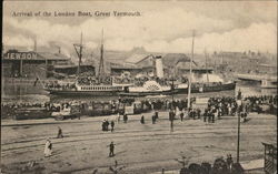 Arrival of the London Boat, Great Yarmouth Postcard