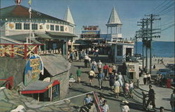 Entrance to Ocean Pier Postcard