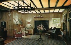 Entrance Lounge Mo-Nom-O-Nock Inn Mountainhome, PA Postcard Postcard Postcard