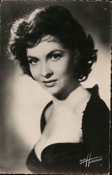 Gina Lollobrigida Postcard