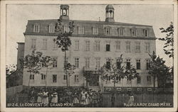 Le Convent de Grand-Mère Postcard