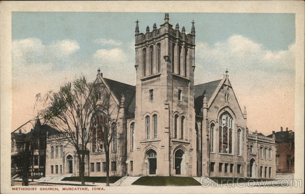 Methodist Church Muscatine, IA Postcard