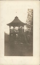 Log Rotunda Viewing Platform Postcard