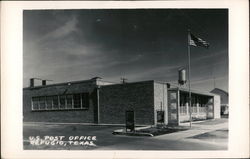 U.S. Post Office Refugio, TX Postcard Postcard Postcard