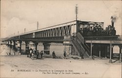 Bordeaux - La Passerelle de la Compagnie du Midi Postcard