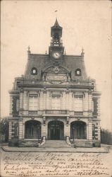 L'Hotel-de-Ville Postcard