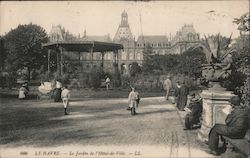 Le Jardin de l'Hotel-de-Ville Le Havre, France Postcard Postcard Postcard