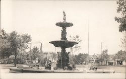 Studebaker Electric Fountain, Howard Park South Bend, IN Postcard Postcard Postcard