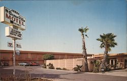 Ocean Villa Motel, At the Beach in Ocean Beach Postcard