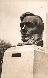 Monument - Lincoln Tomb Postcard