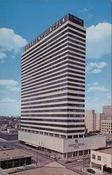 The Sheraton Lincoln Hotel Houston, TX Postcard Postcard Postcard