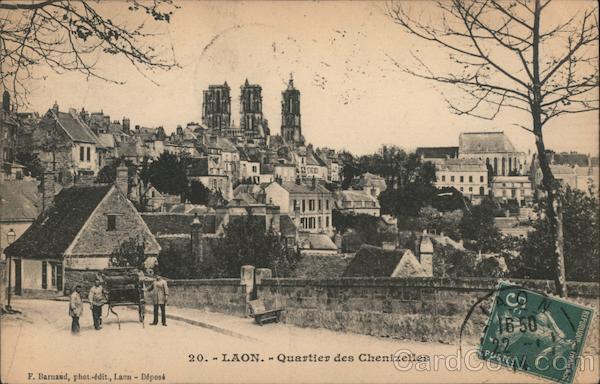 Laon - Quartier des Chenizelles France Postcard