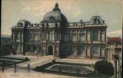 Vue du Musee Postcard