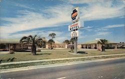 Seabreeze Motel "Fine accommodations for discriminating guests" on U.S. 17 Brunswick, GA Postcard Postcard Postcard