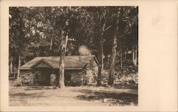 Entrance House to Endless Caverns Postcard