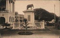 Monument of the Elephant presented by the King of Siam. Singapore Postcard