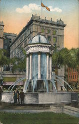 Electric Fountain City Plaza Postcard