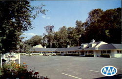 Yankee Traveler Motel, Rt. 2 in Town Postcard