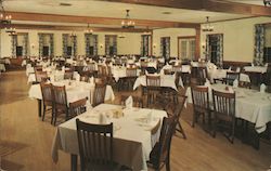 Main Dining Room, Cascade Lodge and Cabins Postcard