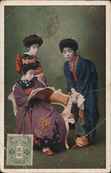 Group of 3 Geishas Postcard