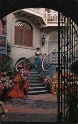 Le Grand Courtyard, Disneyland Postcard