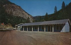 Yosemite Parkline Motel Yosemite National Park, CA Postcard Postcard Postcard