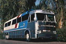 Greyhound Super 7 Scenicruiser Postcard