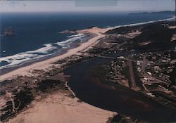 Pacific City / Cape Kiwanda Postcard