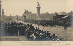 Defile de lArtillerie Francaise devant le catafalque (French Artillery parade in front of the catafalque) Paris, France Postcard Postcard