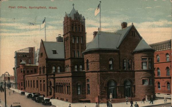 Post Office Springfield, MA Postcard