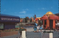 Woody Woodpecker at Universal Studios Amusement Parks Postcard Postcard Postcard